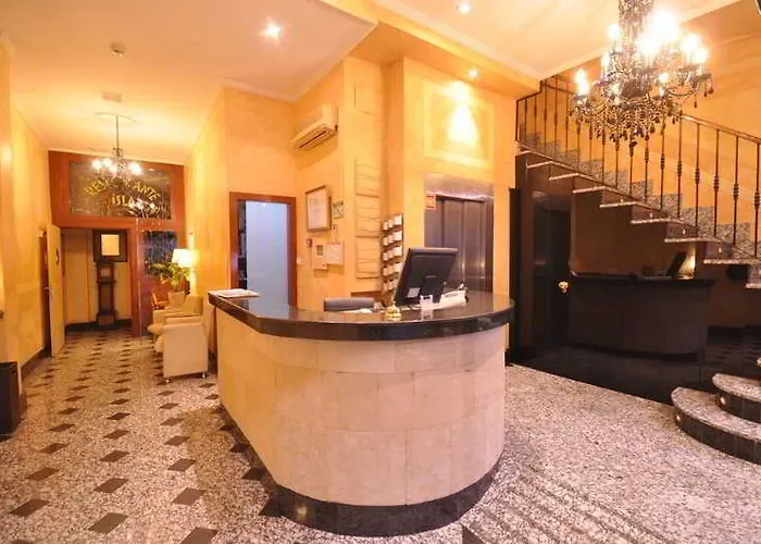 萨拉曼卡胡阿酒店 4*